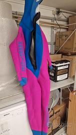 muta subacquea donna