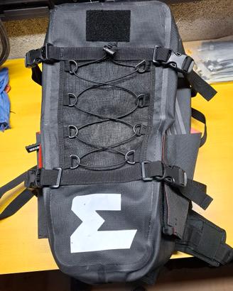 Zaino Enduristan Hurricane 25 waterproof