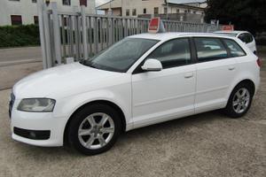 Audi A3 1.6 Attraction