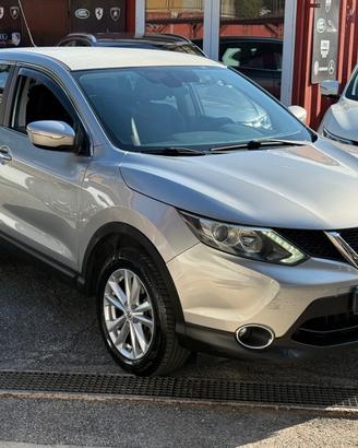 Nissan Qashqai 1.5 dCi Tekna-rate-