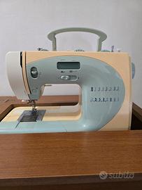 Macchina da cucire elettronica Bernette 90e 