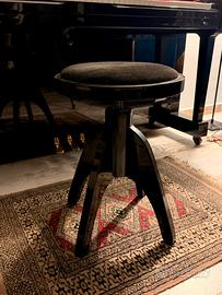 Sgabello per pianoforte
