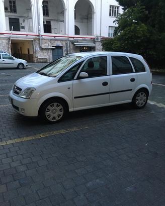 Opel meriva cdti