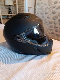 Casco integrale e guanti da moto Caberg