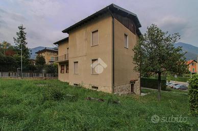 VILLA SINGOLA A GARDONE VAL TROMPIA