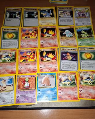 Carte Pokemon Neo Genesis non comuni 