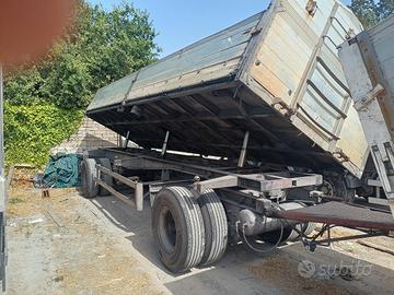 rimorchio 2 assi 7.80 interno