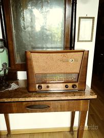 vecchia radio