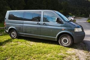 Volkswagen T5