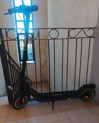 monopattino elettrico 