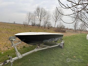 Barca cofanetto moschettin