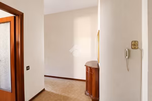3 LOCALI A TERNI