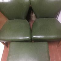 2 poltrone piu panchetto in pelle