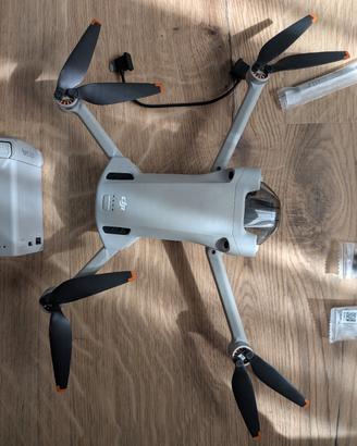 DJI Mini 3 Pro Fly More Combo