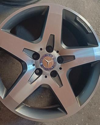 Cerchi lega originale Mercedes GLA AMG misura 18