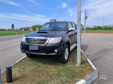 Toyota Hilux 2.5 MANUALE - 2013