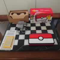 Nintendo 2DS XL Pokeball Edition