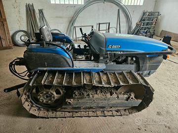 NEW HOLLAND TK75M – 1.000 ORE -SOVRAPATTINI