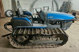 NEW HOLLAND TK75M – 1.000 ORE -SOVRAPATTINI