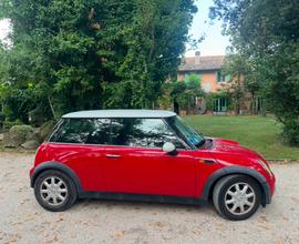 MINI COOPER - GPL rosa e bianca motore BMW