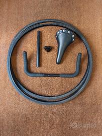 SELLA MANUBRIO COPERTONI ACCESSORI RICAMBI NUOVI