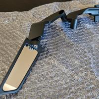 specchietti tipo " Stealth"