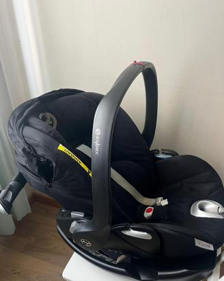 Cybex platinum Cloud Q + Base Isofix