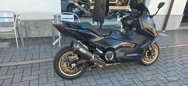 T Max 560 2023