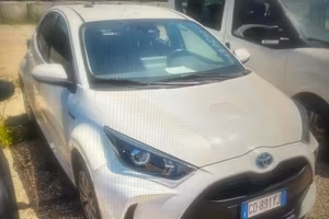 TOYOTA Yaris 1.5 Hybrid 5 porte Trend