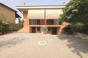 VILLA SINGOLA A CIAMPINO