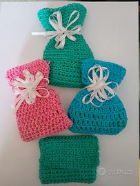 Sacchettini all'uncinetto