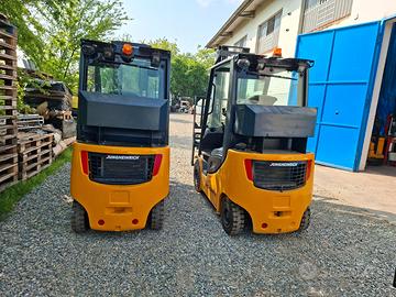 jungheinrich dfg 320 PARI AL NUOVO