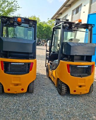 jungheinrich dfg 320 PARI AL NUOVO