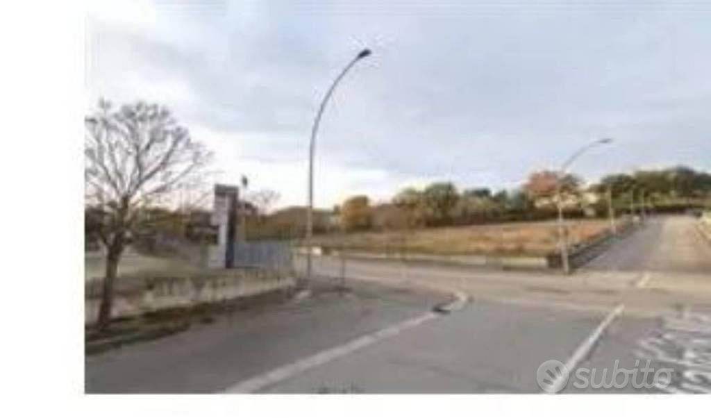 Immobile in asta di 6001 m² a Monte Urano - Vista 5