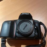 Macchina fotografica Nikon F50