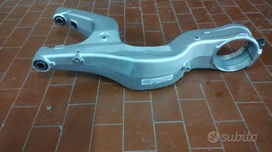 Forcellone posteriore Honda VFR VTEC 2002