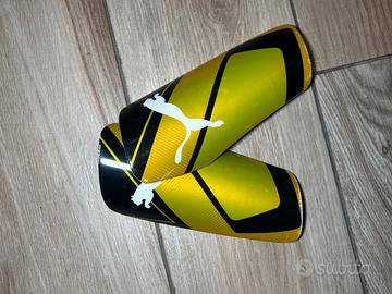 Parastinchi Puma Ultra + Calzettoni
