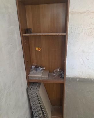  scaffale  in legno 