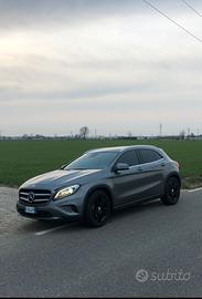 Mercedes GLA 220 4 matic
