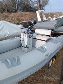 gommone Marshall M80  motore Mercury 40-50cv