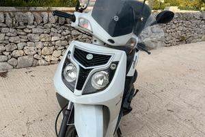 Benelli caffènero 125