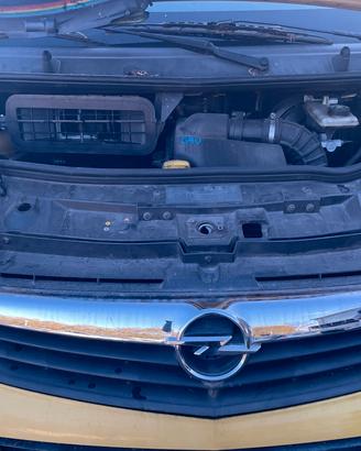 Motore G9U 2.5 OPEL VIVARO