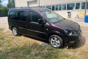 Volkswagen Caddy Maxi 1.6 TDI 102 CV DSG 5p. Trend