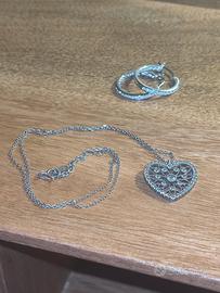 collana e orecchini