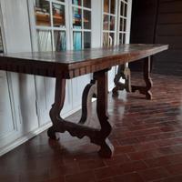 Tavolo in legno antico