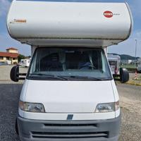 532 mansardato burstner del 2001 in saldo
