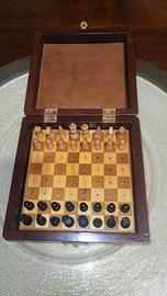 Scacchiera da viaggio,rara.