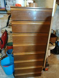 mobiletto con 8 cassettiere