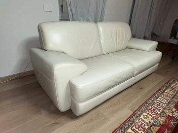 Divano in pelle 3 posti