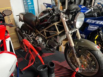 Ducati Monster M 900 carburatori 1997
